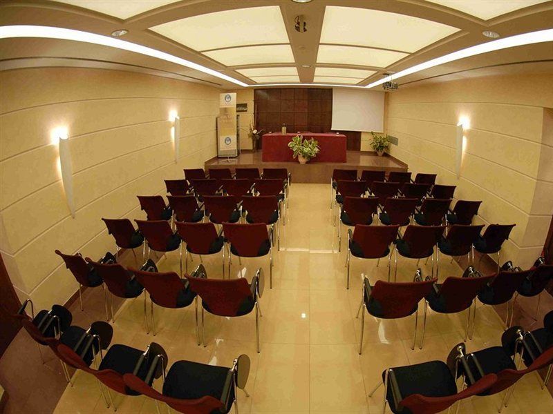 فندق ديجلي إمبيراتوري روما المظهر الخارجي الصورة
